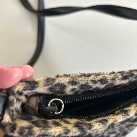Nine West Leopard Print Women's Bag - Picture 2 of 5